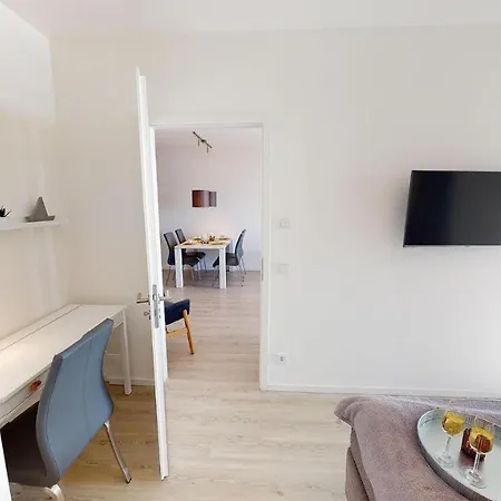 Suedkap E-06 Apartment